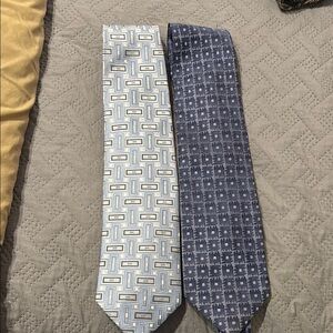 Elegant Blue and Gray Patterned Ties